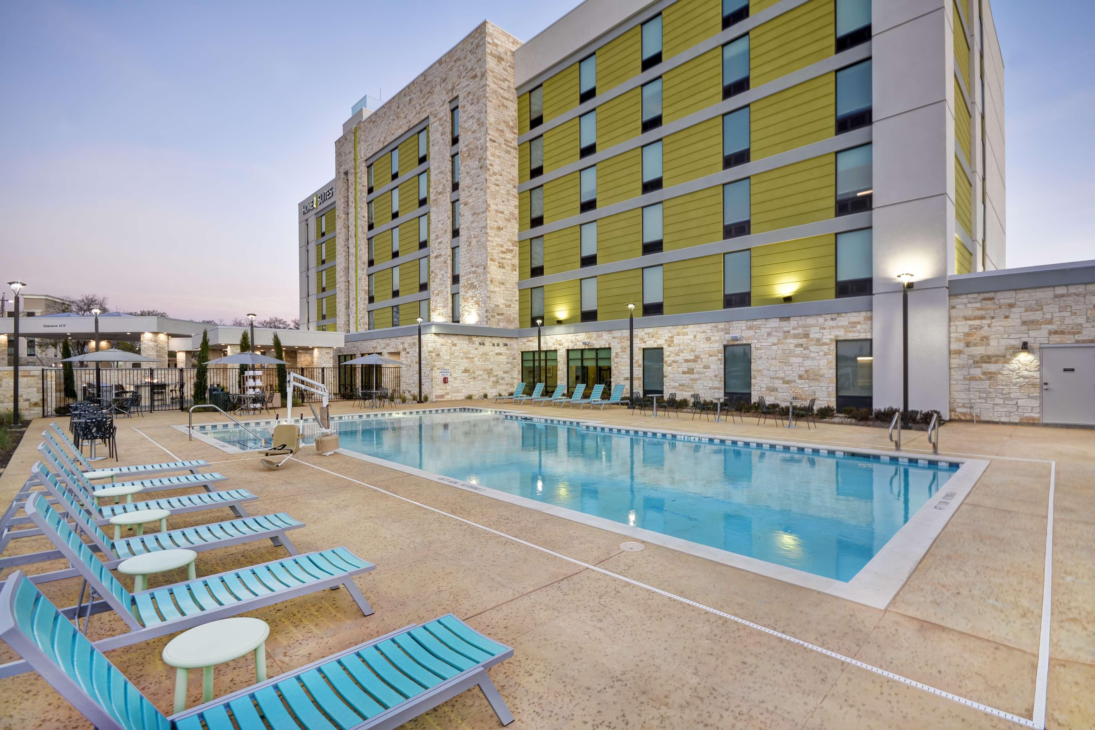 Home2 Suites Plano Legacy West Ngoại thất bức ảnh